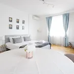 Terrassen Apartment Bei Der Staatsoper- Naschmarkt